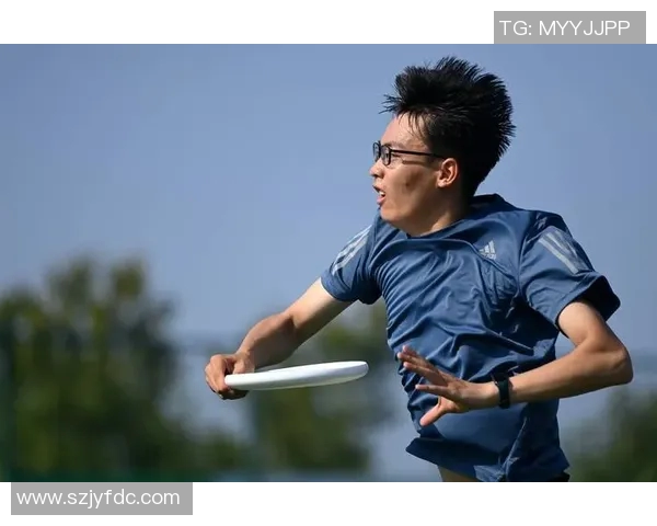 武汉飞盘队在攀岩联赛中以67分稳居积分榜首位 武汉飞盘队在攀岩联赛中以67分稳居积分榜首位